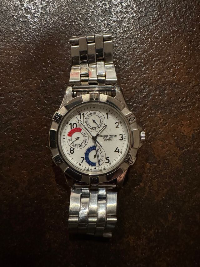 Reloj Orient Watch Quartz Multifunción