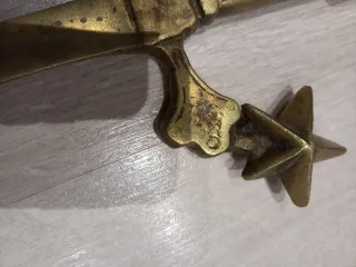 Antiguas Pareja espadas latón