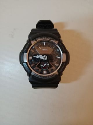 Reloj Casio G-Shock Negro y Plateado