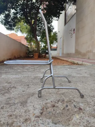 Soporte de respaldo portaequipaje