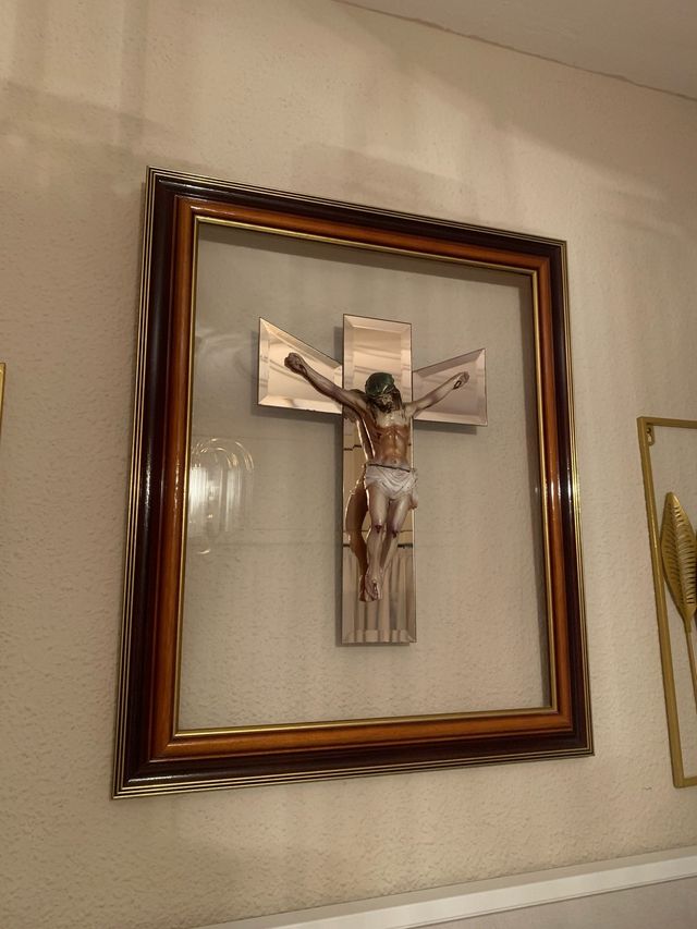 Cuadro religioso madera y cristal