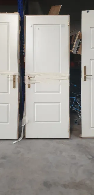 Puertas blancas interiores