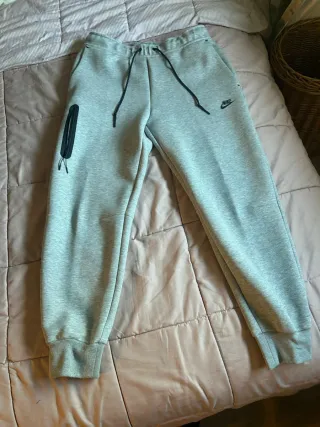 Chándal Nike Tech Gris