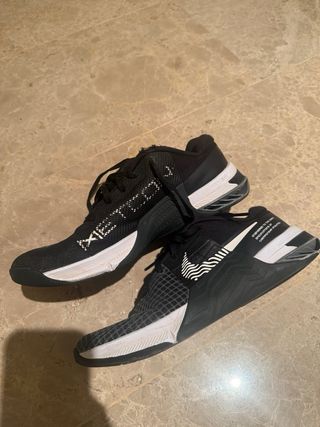 Zapatillas Nike Metcon 8 Unisex Talla 40.5
