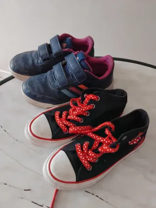 Zapatillas niña Adidas azul y rosa