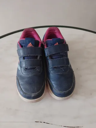 Zapatillas niña Adidas azul y rosa