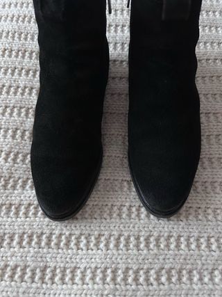 Botines serraje negro