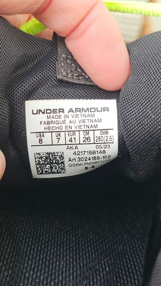 Tênis Under Armour Charged 41