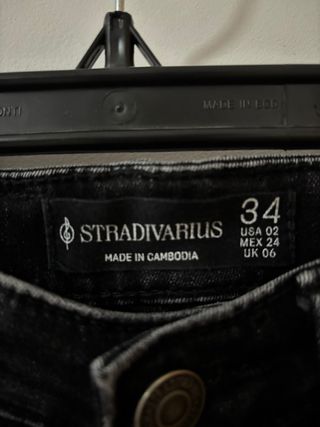 Pantalones vaqueros negros Stradivarius
