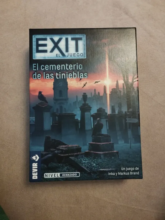 Exit El Juego: El cementerio de las tinieblas
