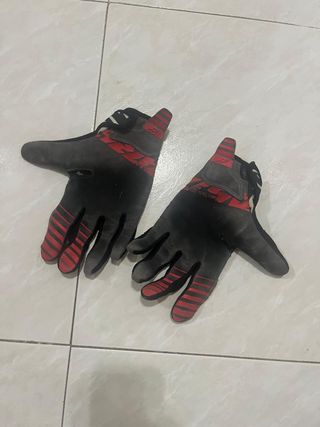Se vende equipación para moto o quad
