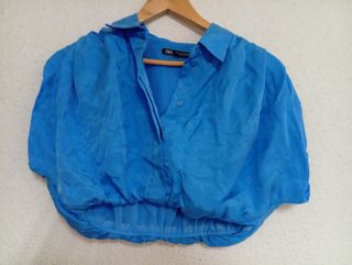 Camisa negra transpare blusa cuadros y blusa azul