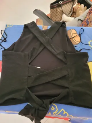 Top donna nero scintillante