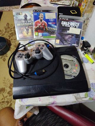 Consola PS3 + 3 Juegos + Mando
