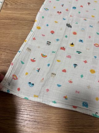 Muselina bebé estampada