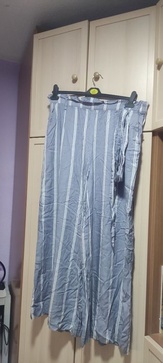 Pantalón de vestir de verano a rayas