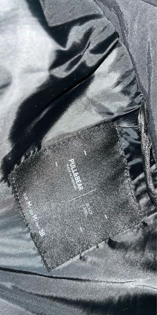 Abrigo Pull&Bear Negro Acolchado