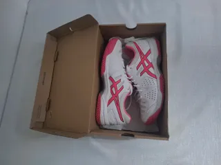 Zapatillas deportivas Asics color blanco y rosa