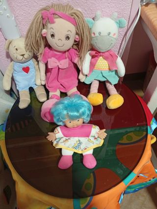 Lote peluches y muñecas Barriguitas