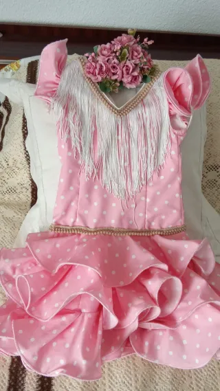 Traje Flamenca Gitana Rosa Lunares con complemento