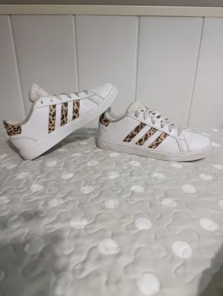 Zapatillas Adidas Niña Talla 36 Leopardo