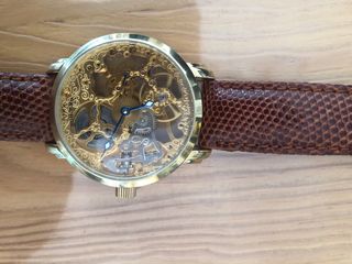 Reloj Akribos XXIV Mecánico Piel Dorado