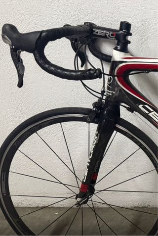 Bicicleta de carretera Centurion Giga