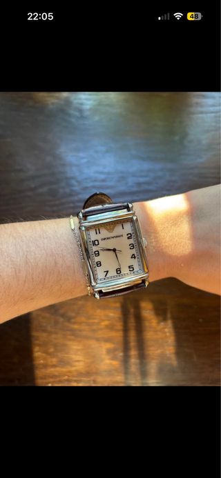 Reloj Emporio Armani Rectangular Plata y Marrón