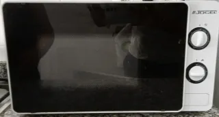 Microondas Jocel Blanco