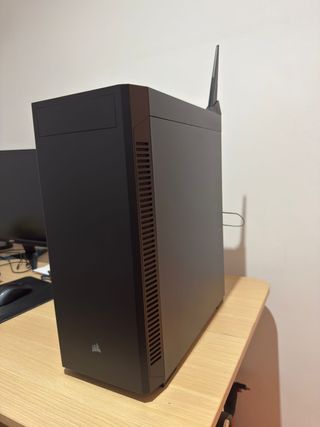 Torre Gaming MSI i7 Radeon 6800XT Negra
