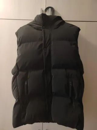 Chaleco acolchado Zara hombre negro