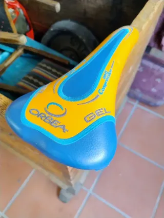 Sillín bicicleta. Orbea. Cuadro Orbea