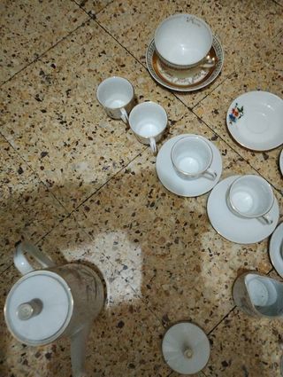 Juego de café con tetera y tazas 8 con azucaquero