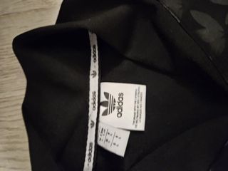 Chándal Adidas Negro y Dorado Talla L