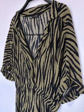 Vestido Zara Animal Print Verde y Negro