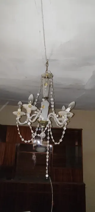 Lámpara de techo antigua de cristal