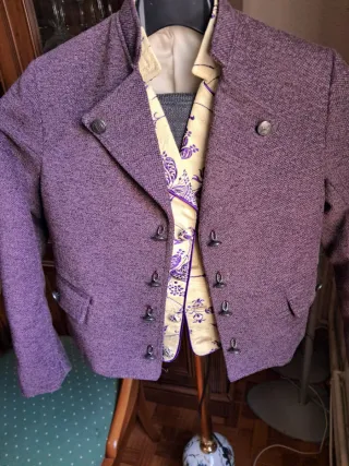 Traje Torrenti niño 
Talla 10/12
