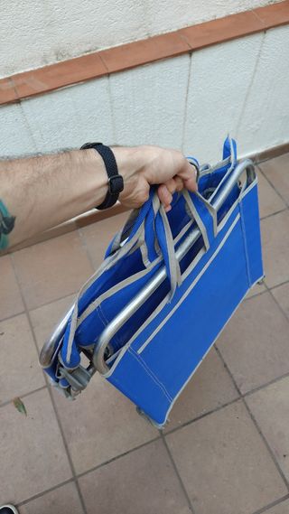 2 Sillas Plegables Playa Azul y Plata