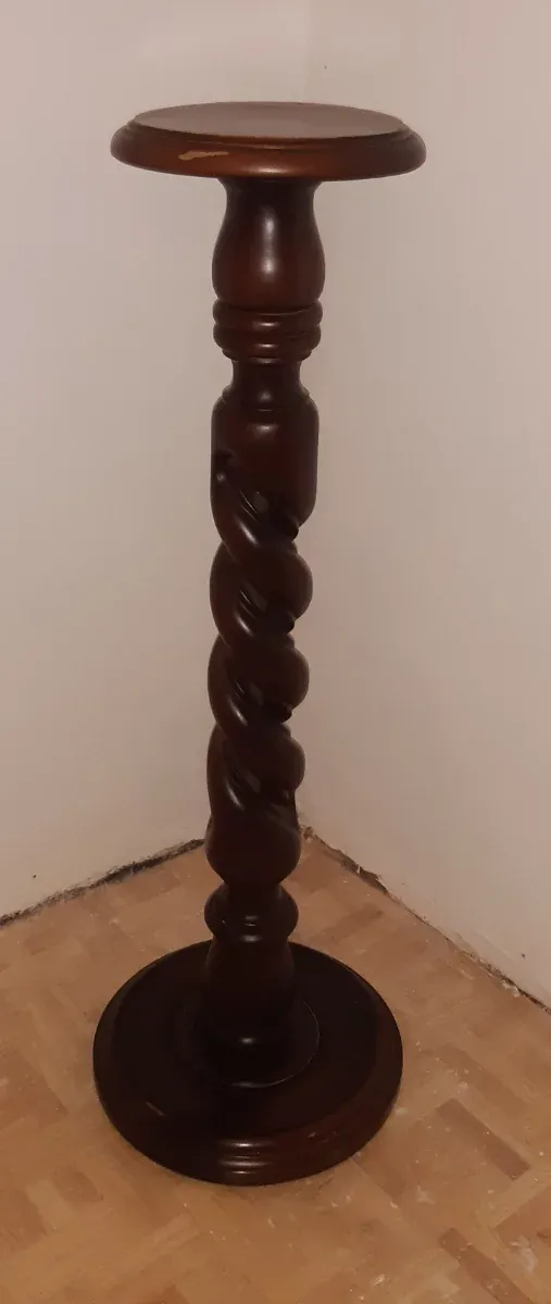 Colonna portavaso a torciglione in legno