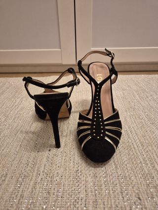 Zapatos de tacón Lodi negros y dorados
