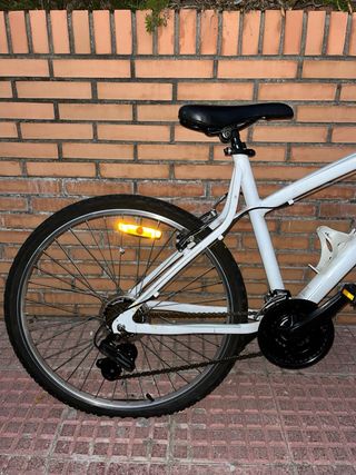 Bicicleta B'Twin Blanca