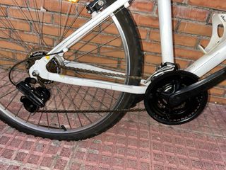 Bicicleta B'Twin Blanca