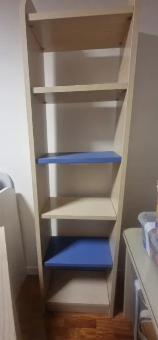 Librerie, scaffali e sinfonieri per ragazzi