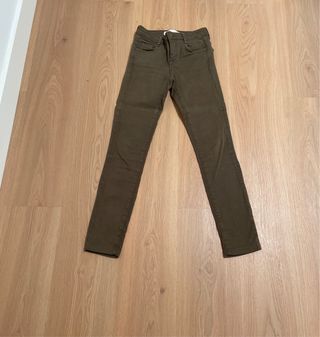 Pantalón pitillo Zara