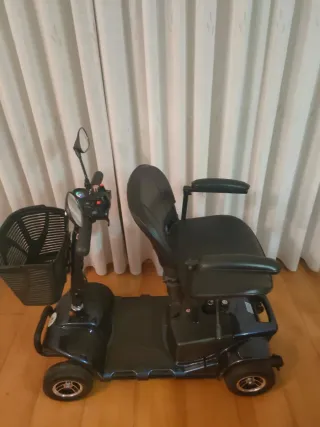 Scooter Movilidad Smart 4 Silla ruedas tipo moto.