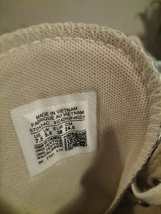Converse grises plataforma