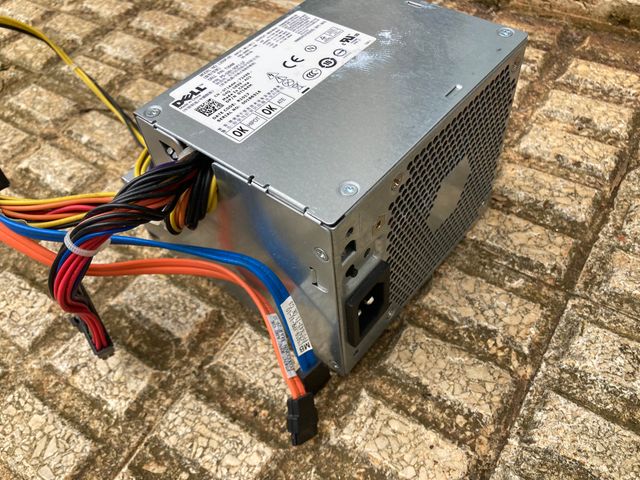 FPC15 Fuente PC Dell L255P-01 T164M