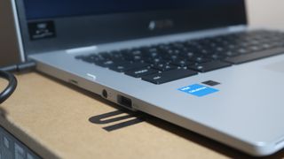 ASUS Chromebook CX1400 14 Full HD 8GB RAM