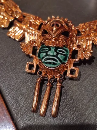 Collar Salvador Terán Cara Maya, México.