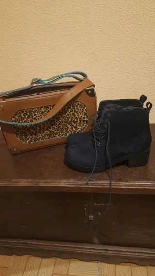 Botines azules chica + bolso regalo T 37